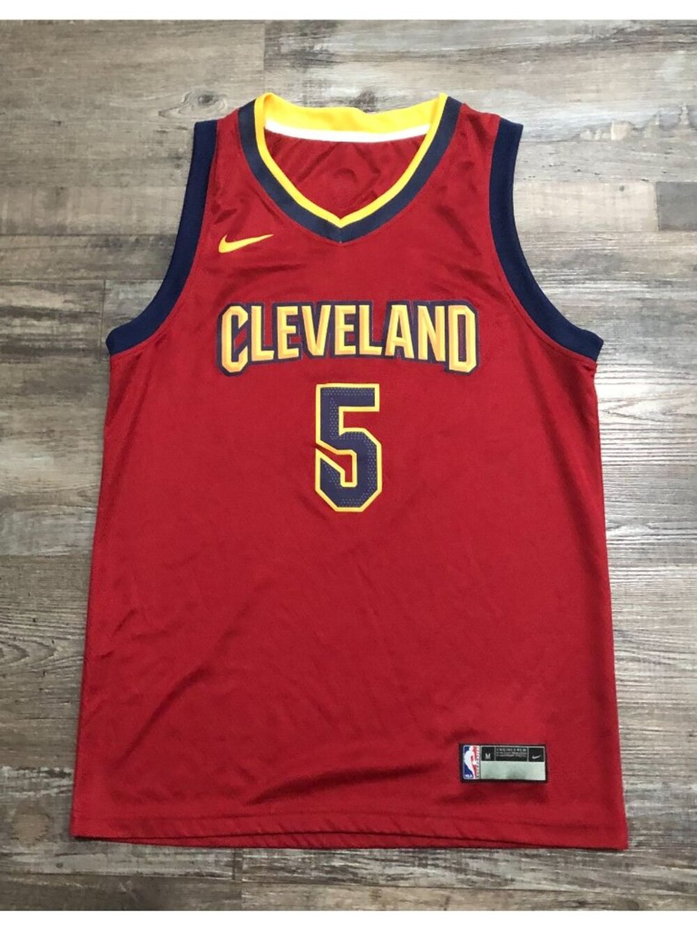 Nike Youth Boys Medium JR Smith Cleveland Cavaliers  #5 NBA Jersey Red